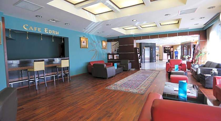 Rumi Hotel