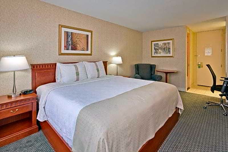 Holiday Inn Montreal Midtown