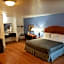 Days Inn by Wyndham Oklahoma City NW Expressway