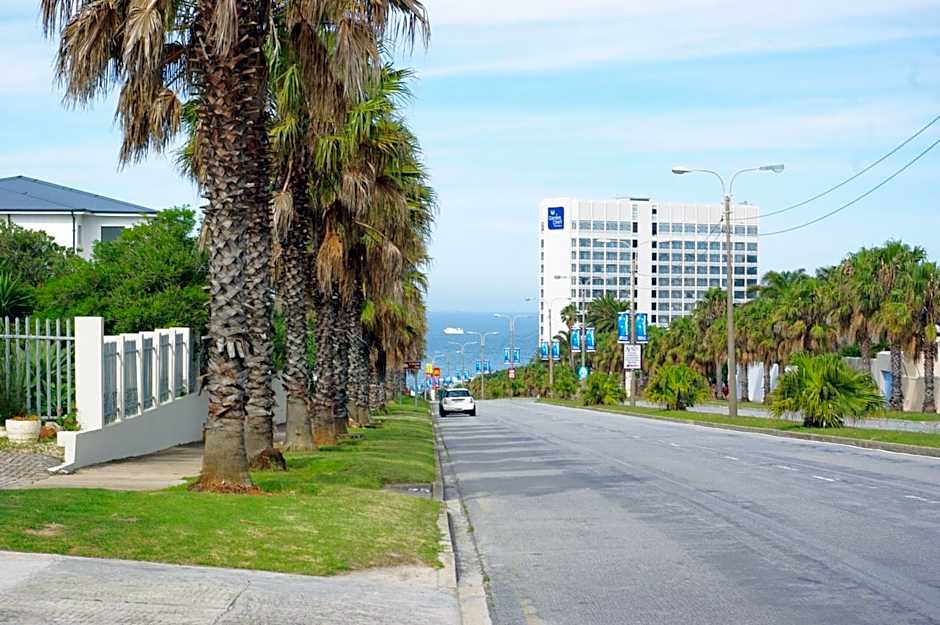 Aqua Marine Guest House