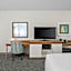 Hampton Inn & Suites East Lansing/Okemos