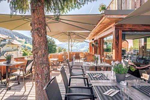 ALMMONTE SENSUM SUITES - Funky Living Hotel