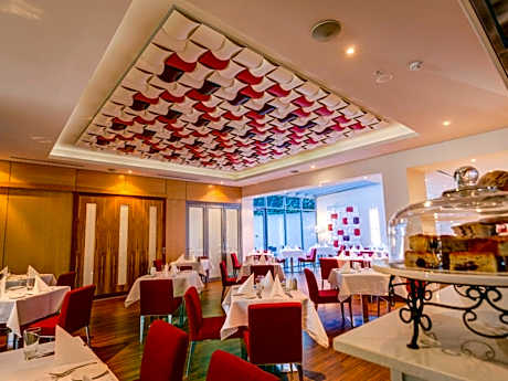 Mantra Charles Hotel Launceston