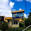 Wayn Zen Rose Cabin