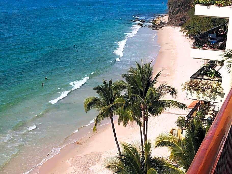 Beachfront Condo in Los Palmares 902 Puerto Vallarta
