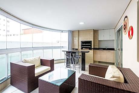 ITNC013 - Avenida Atlântica | Amplo apê com 3Q+3WC