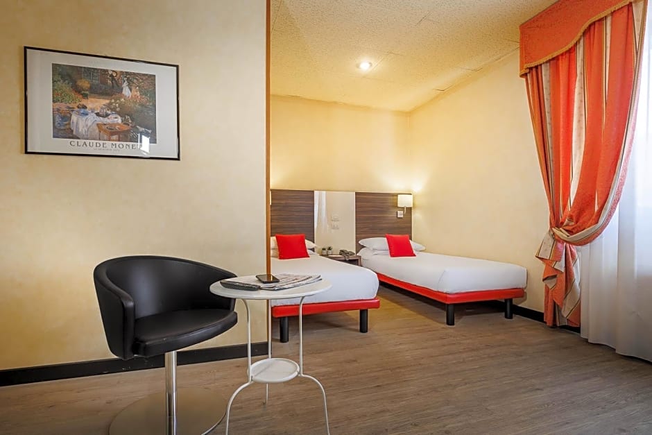 iH Hotels Bologna Amadeus