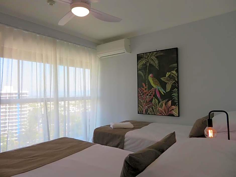 Surfers Beachside Holiday Apartments