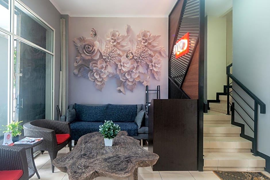 OYO 3216 Ellegan Residence