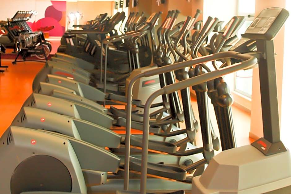 Aqualuz Lagos by The Editory