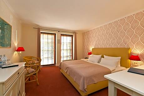 Double Room with Terrace