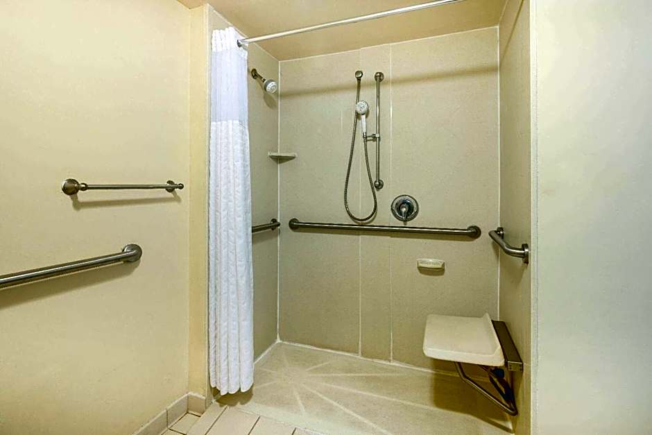 Baymont by Wyndham Columbus GA