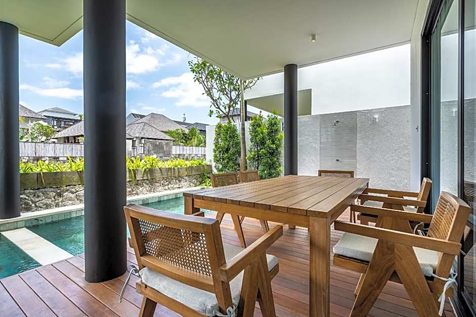 Mandala 3BR Designer Pool Villa in Berawa-Canggu