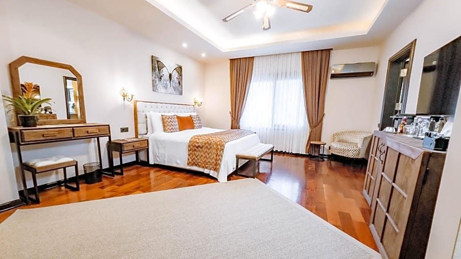 Doors Urla Hotel & Bungalows