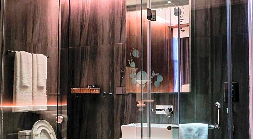 Signature Boutique Hotel