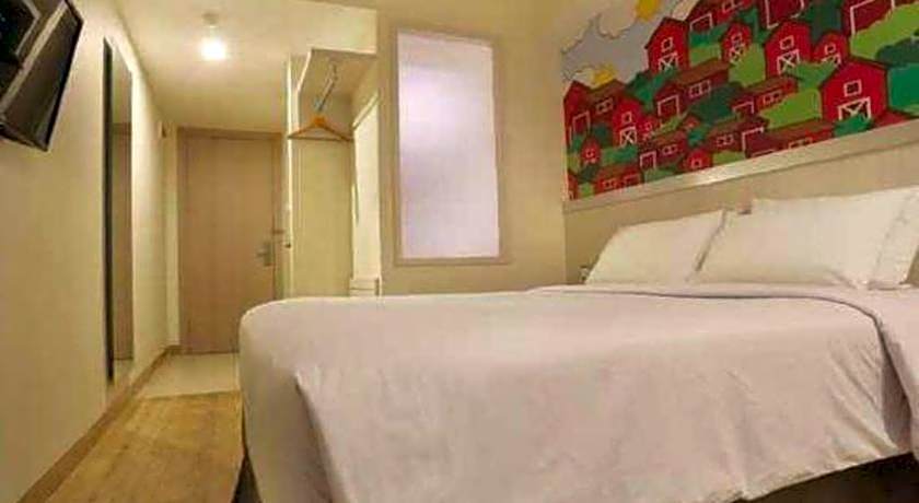 Nite And Day Batam Jodoh Square