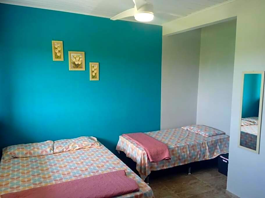 CASA COSTA DO SOL, Com Piscina e Churrasqueira !!!