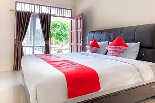 OYO 2916 Op Samuel Homestay