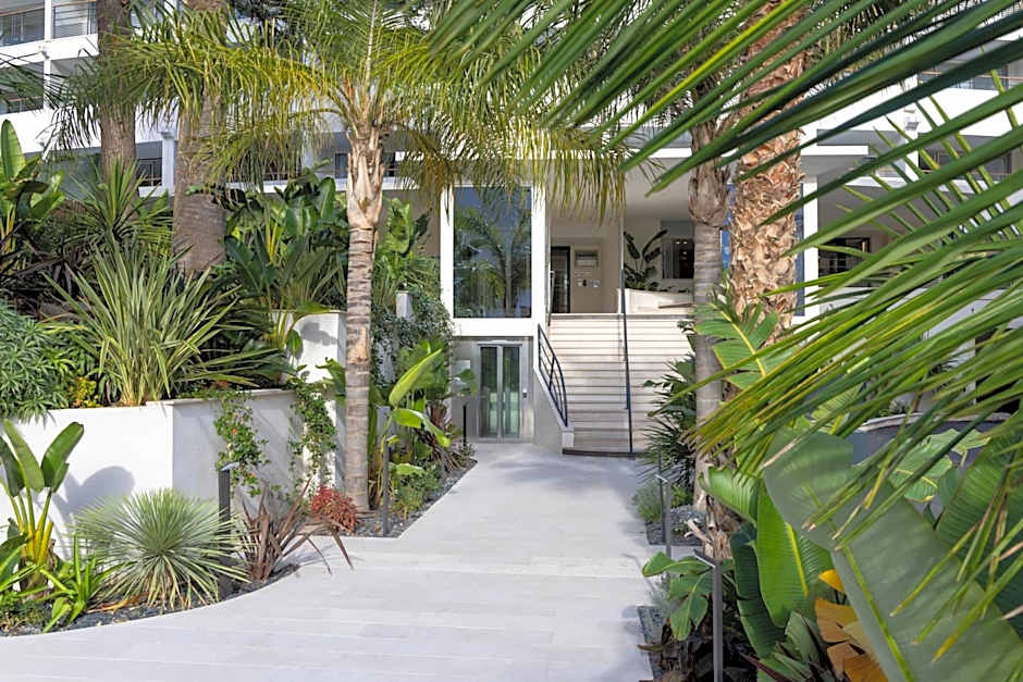 Staybridge Suites Cannes Centre By IHG