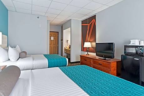 Queen Room with Two Queen Beds - Non-Smoking