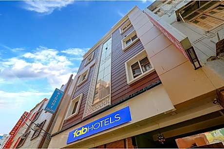 FabHotel Shree Galaxy