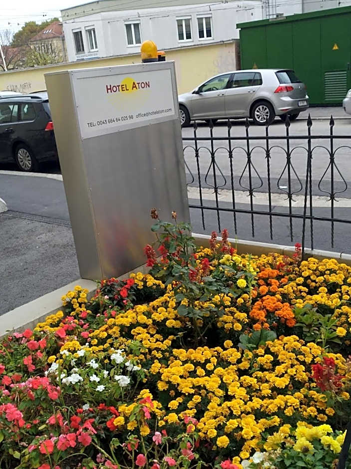 Hotel Aton