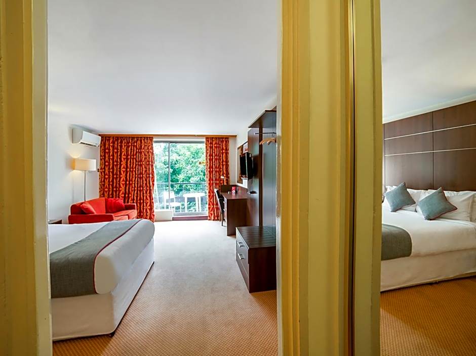 The Bridge House Hotel