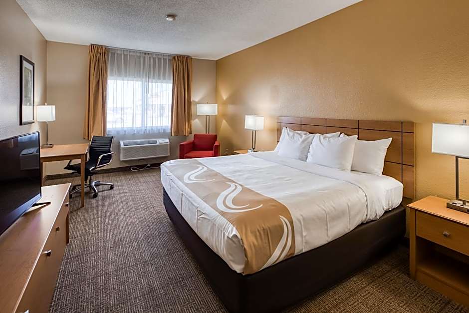 Quality Inn and Suites Springfield Southwest near I-72
