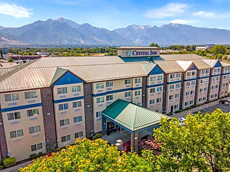 Crystal Inn Hotel & Suites - Midvalley