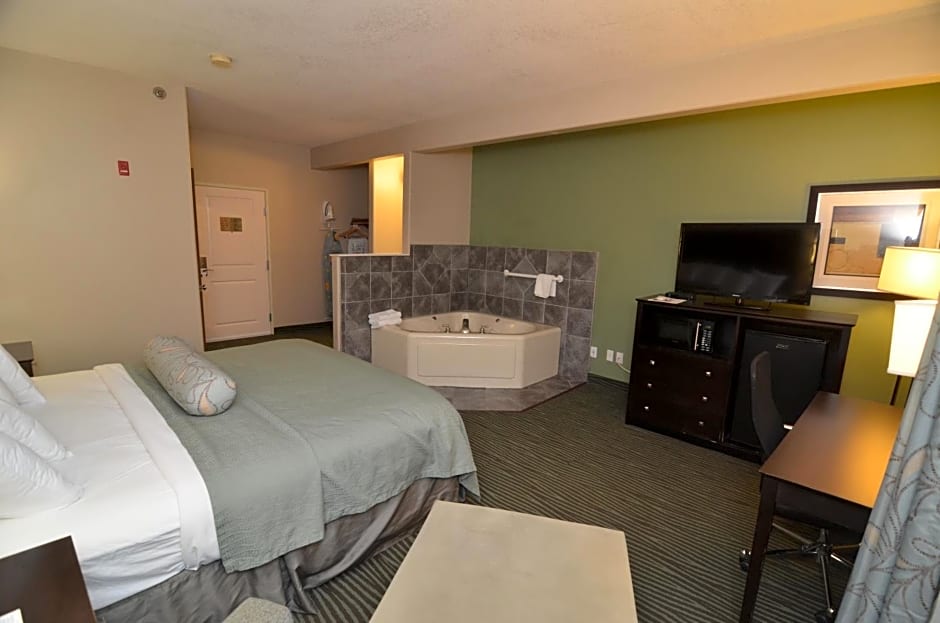 AmericInn by Wyndham Des Moines Airport