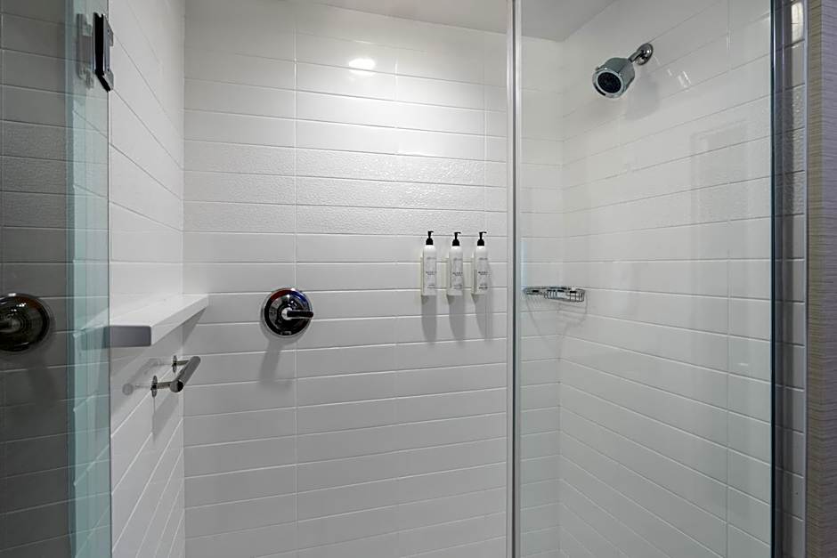 Fairfield Inn & Suites by Marriott Buffalo Amherst/University