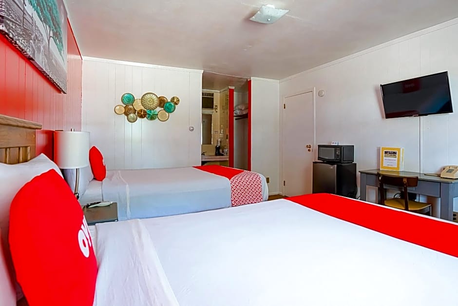 OYO Hotel Lamberton Hwy 14