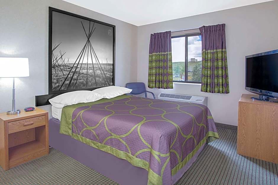 Super 8 by Wyndham Havre