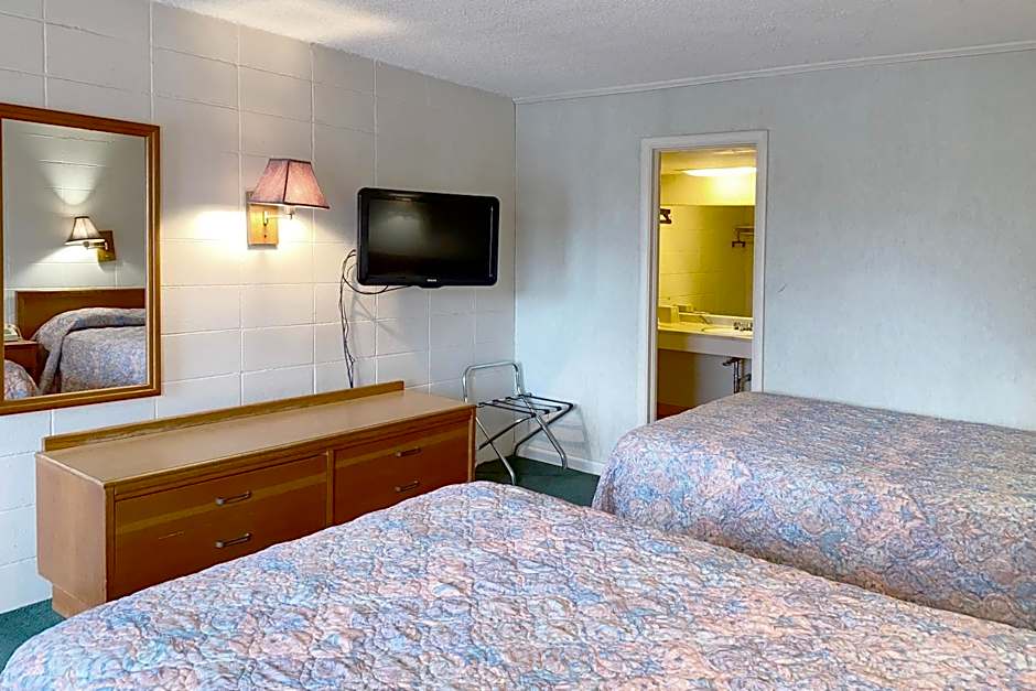 OYO Hotel Mauldin SC South Main Street