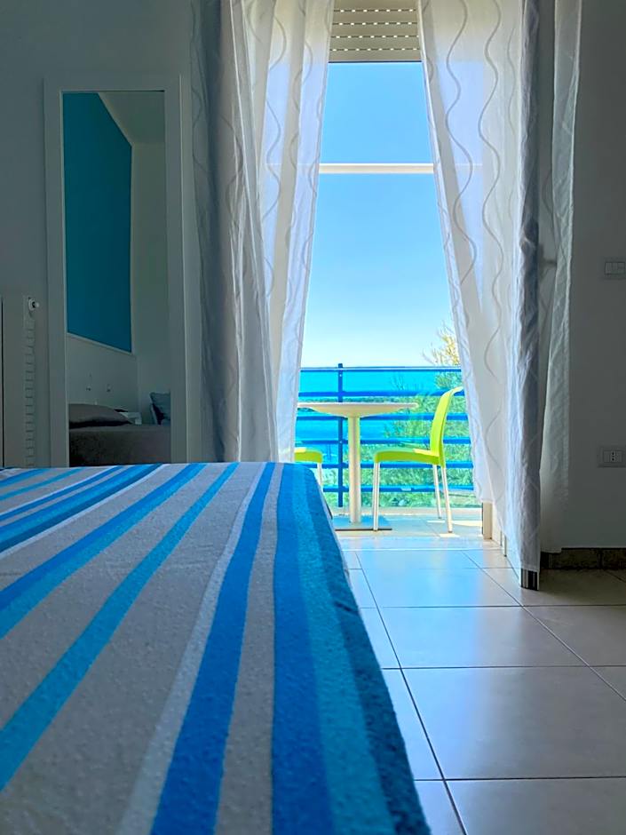 FronteMare Rooms