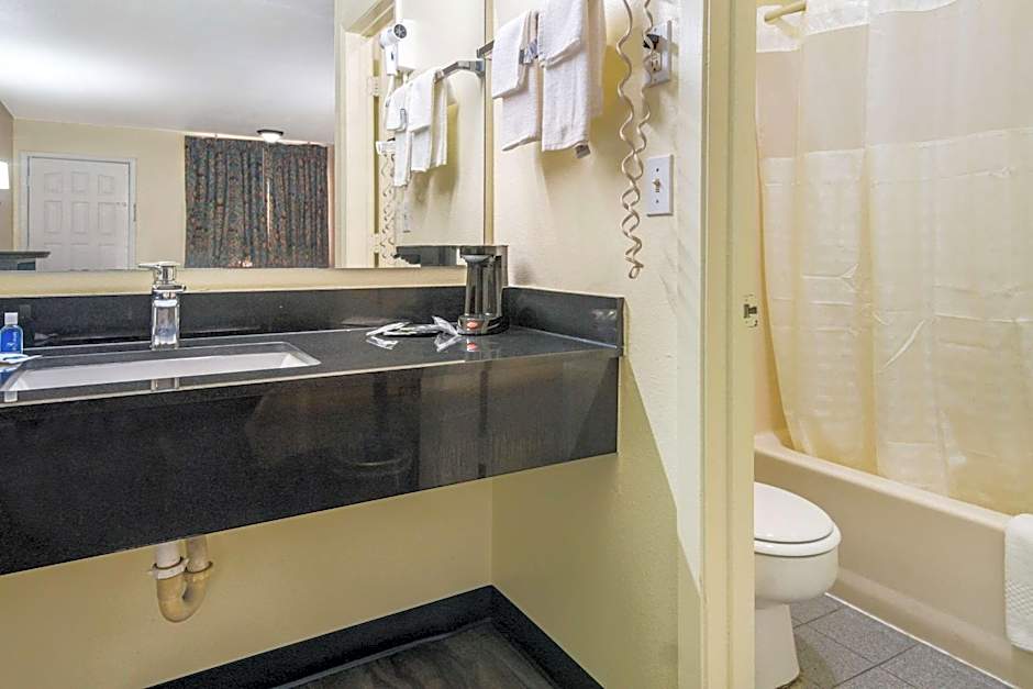 Rodeway Inn Ranger I-20