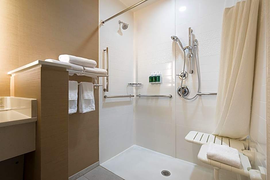 Fairfield Inn & Suites by Marriott Eugene East/Springfield