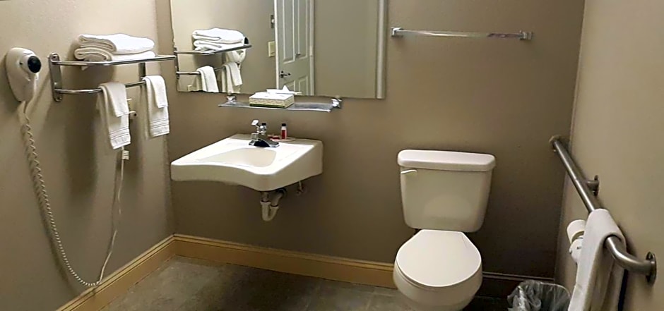 Super 8 by Wyndham Fort Chiswell Wytheville Area