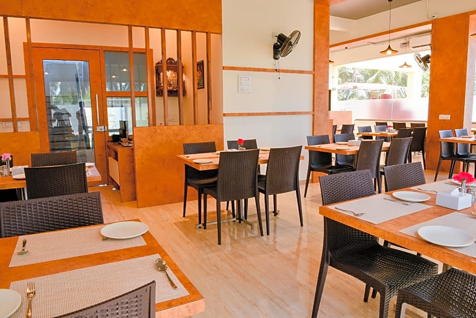 Malvan's Aishwarya Hotel