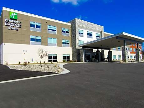 Holiday Inn Express & Suites Coldwater By IHG
