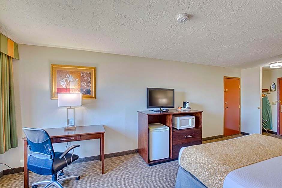 Best Western Green Valley Inn