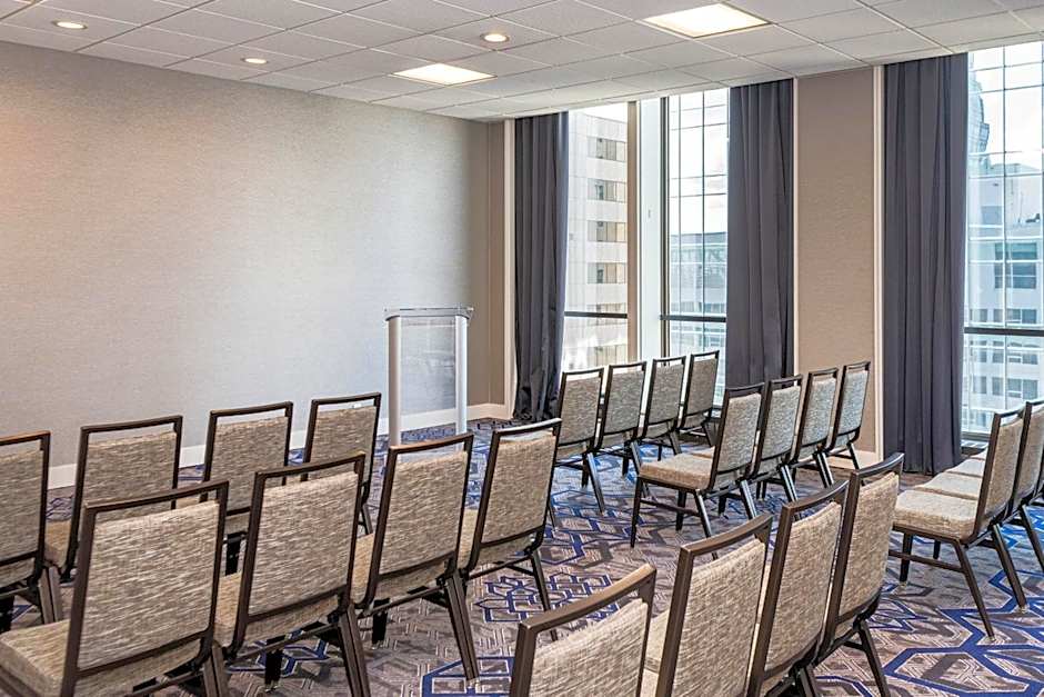 Sheraton Indianapolis City Centre Hotel