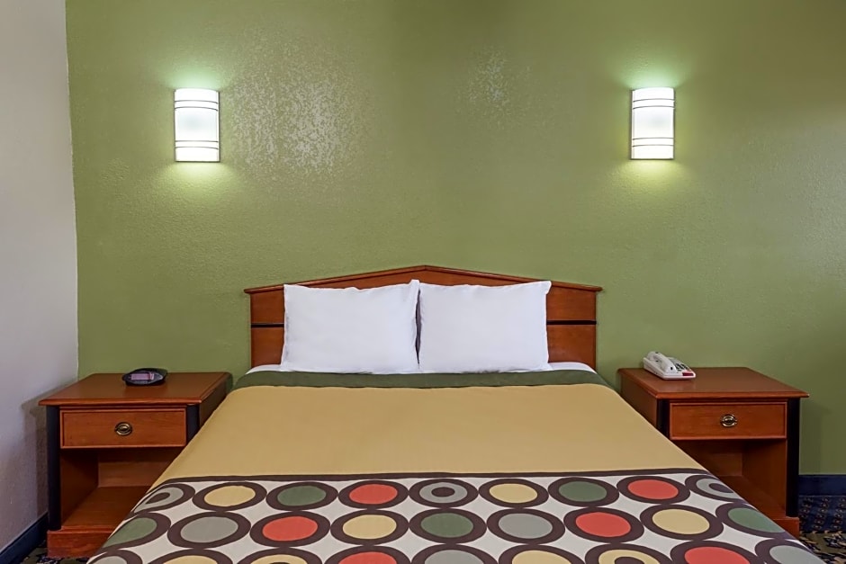 Knights Inn - Franklin Ave Waco