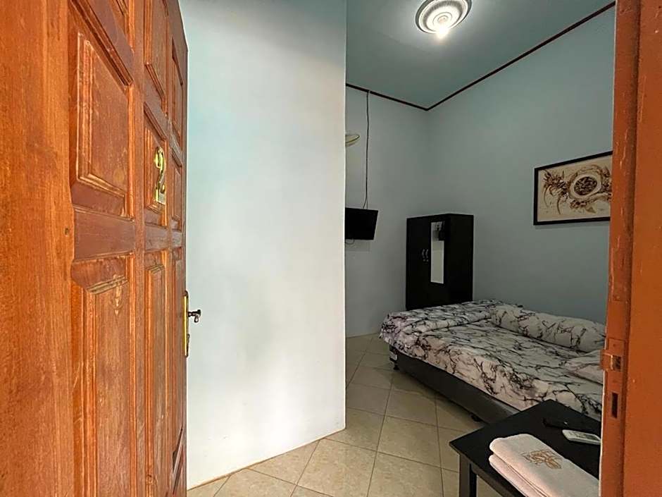 Capital O 92615 Villa Utama D'alas Purwo