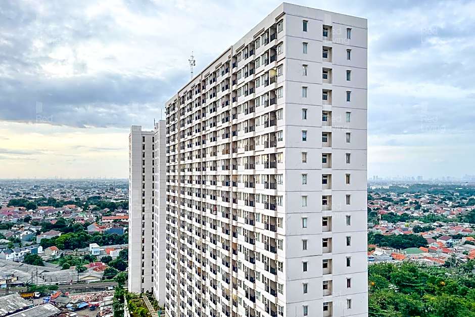 RedLiving Apartemen Margonda Residence 5 - Si Boy