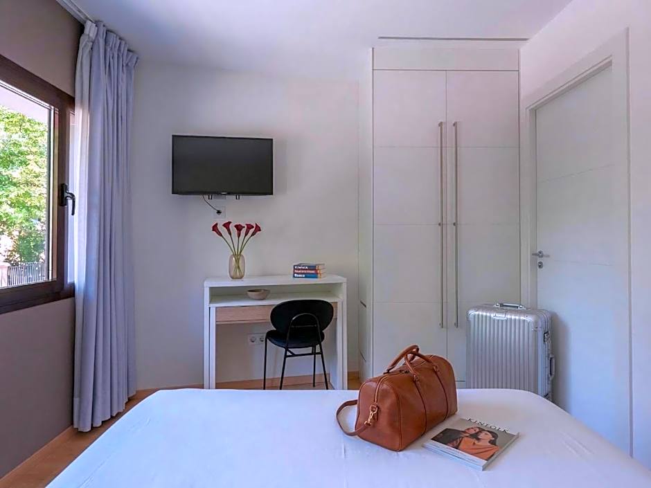 Limehome Barcelona Carrer de Fontcoberta - Digital Access