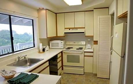 Two-Bedroom Quadruple Room - Ocean Front