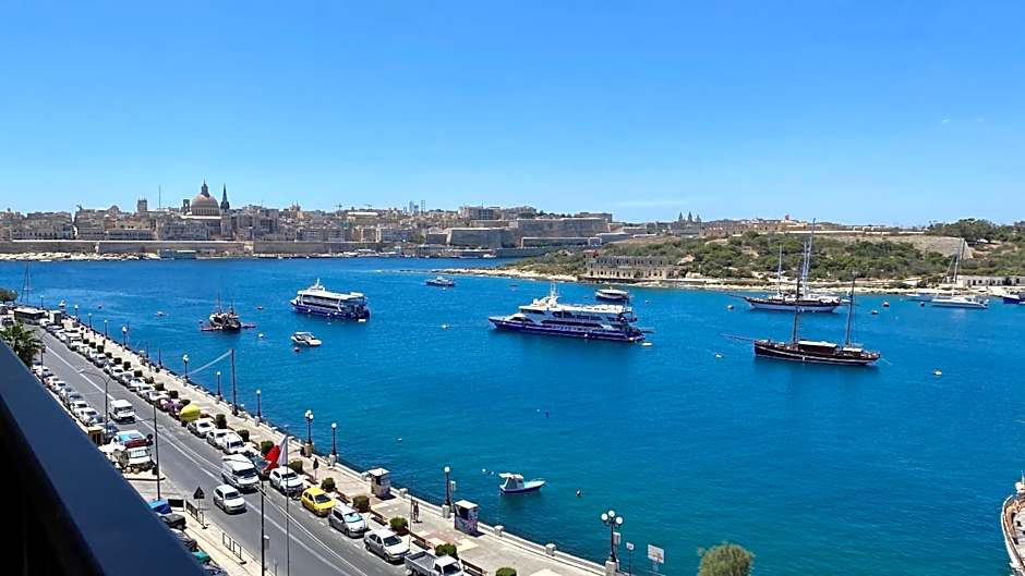 Sliema Marina Hotel