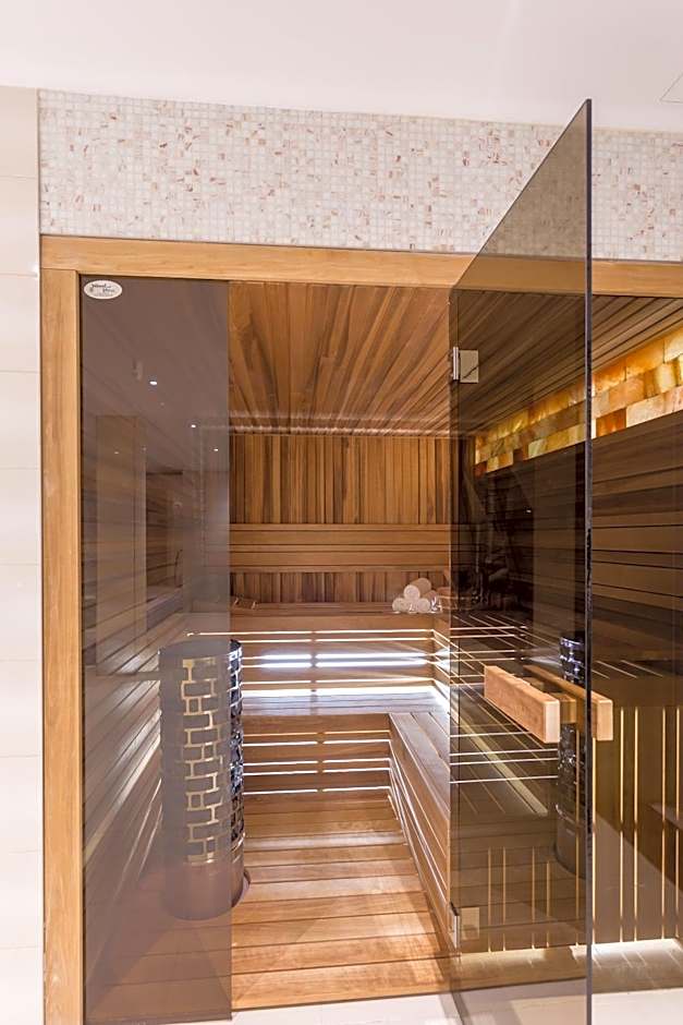 Outlet Hotel Polgár