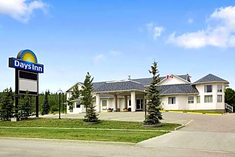 Days Inn by Wyndham Hinton